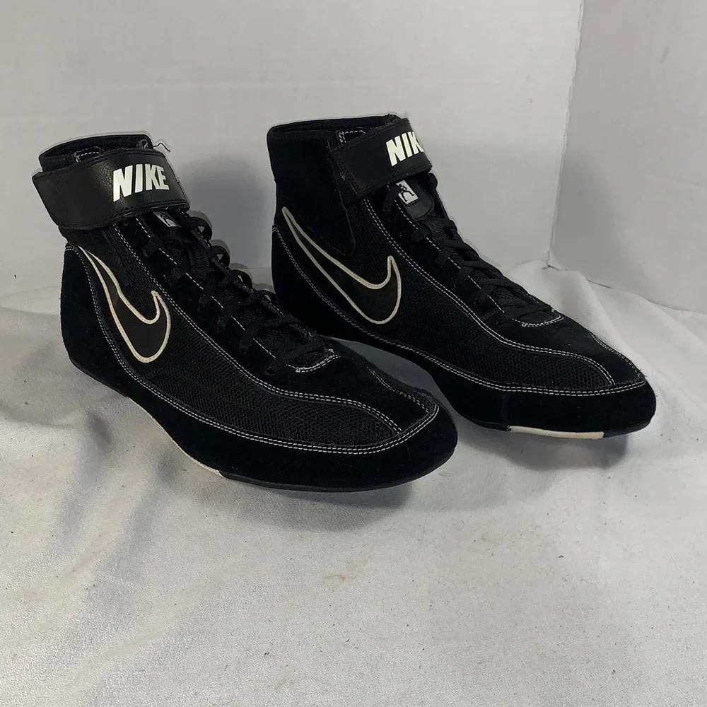 Nike Men’s Speedsweep 7 Black/White High-Top Athletic Boxing Shoes